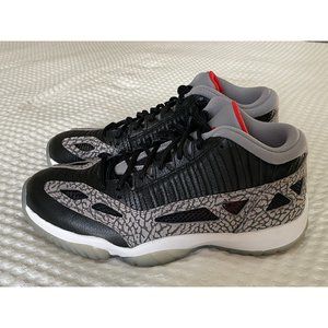 Air Jordan 11 Low IE Black Cement Sz 8